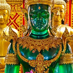 039 Statue at Wat Phra That Doi Suthep Thailand